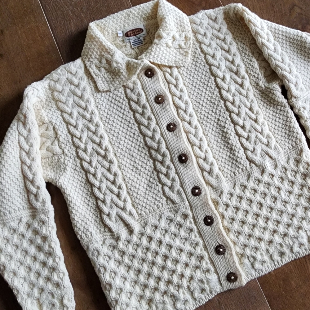 Vintage Irish Fisherman's Sweater Excellent Vintage Condition Button-Up Cardigan - Picture 3 of 16